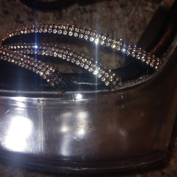 Clear platform heels - Picture 5 of 6